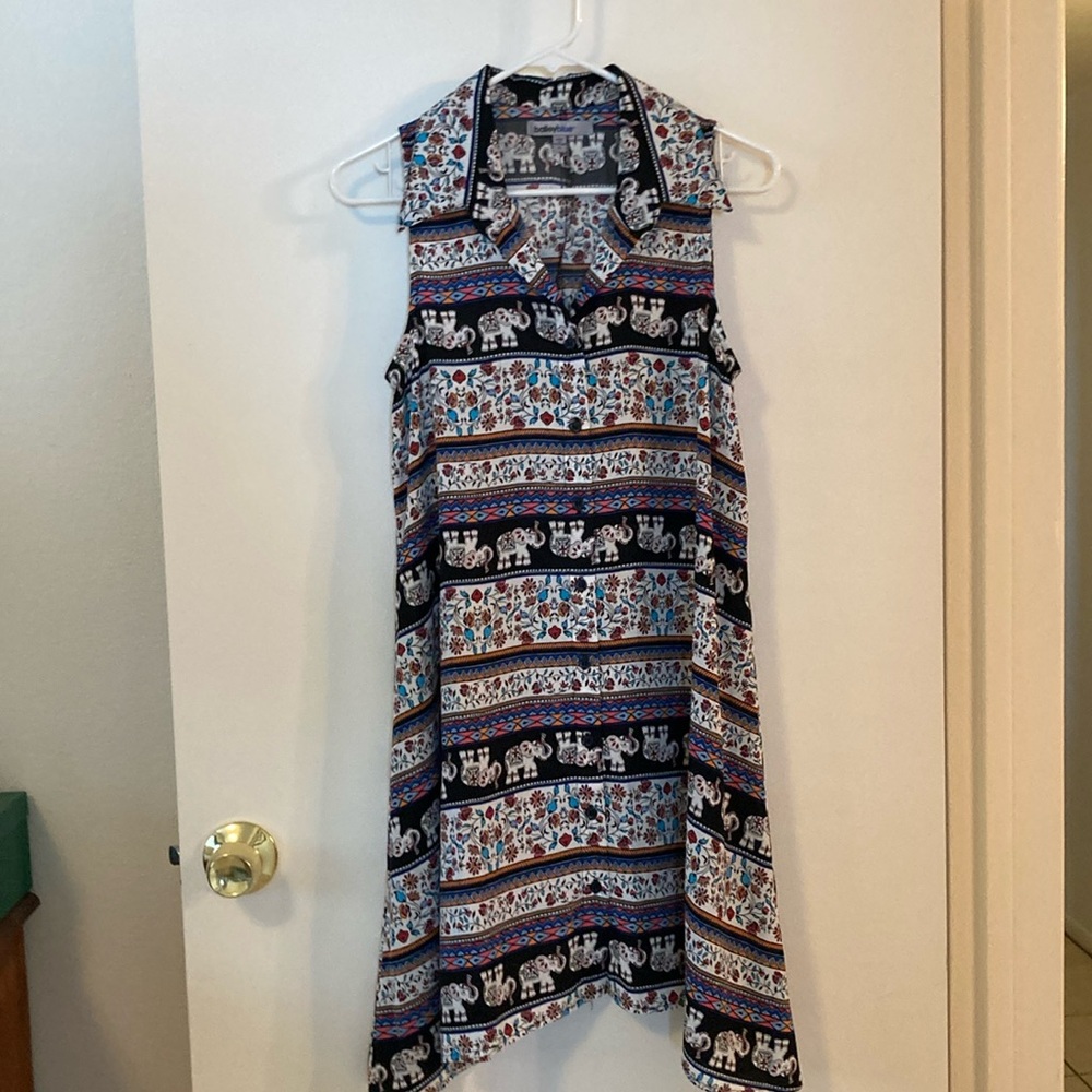 Super cute elephant dress!